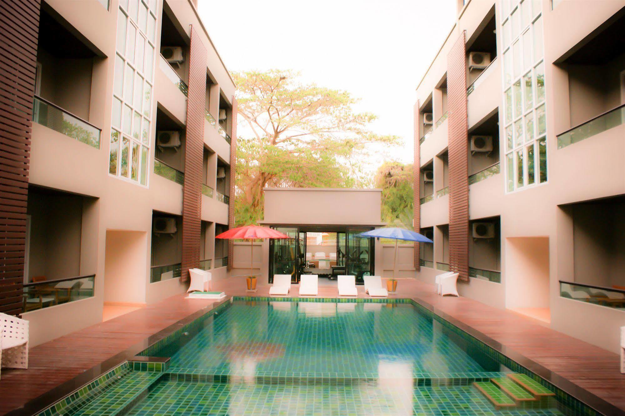 Double D Boutique Residence Pattaya Buitenkant foto