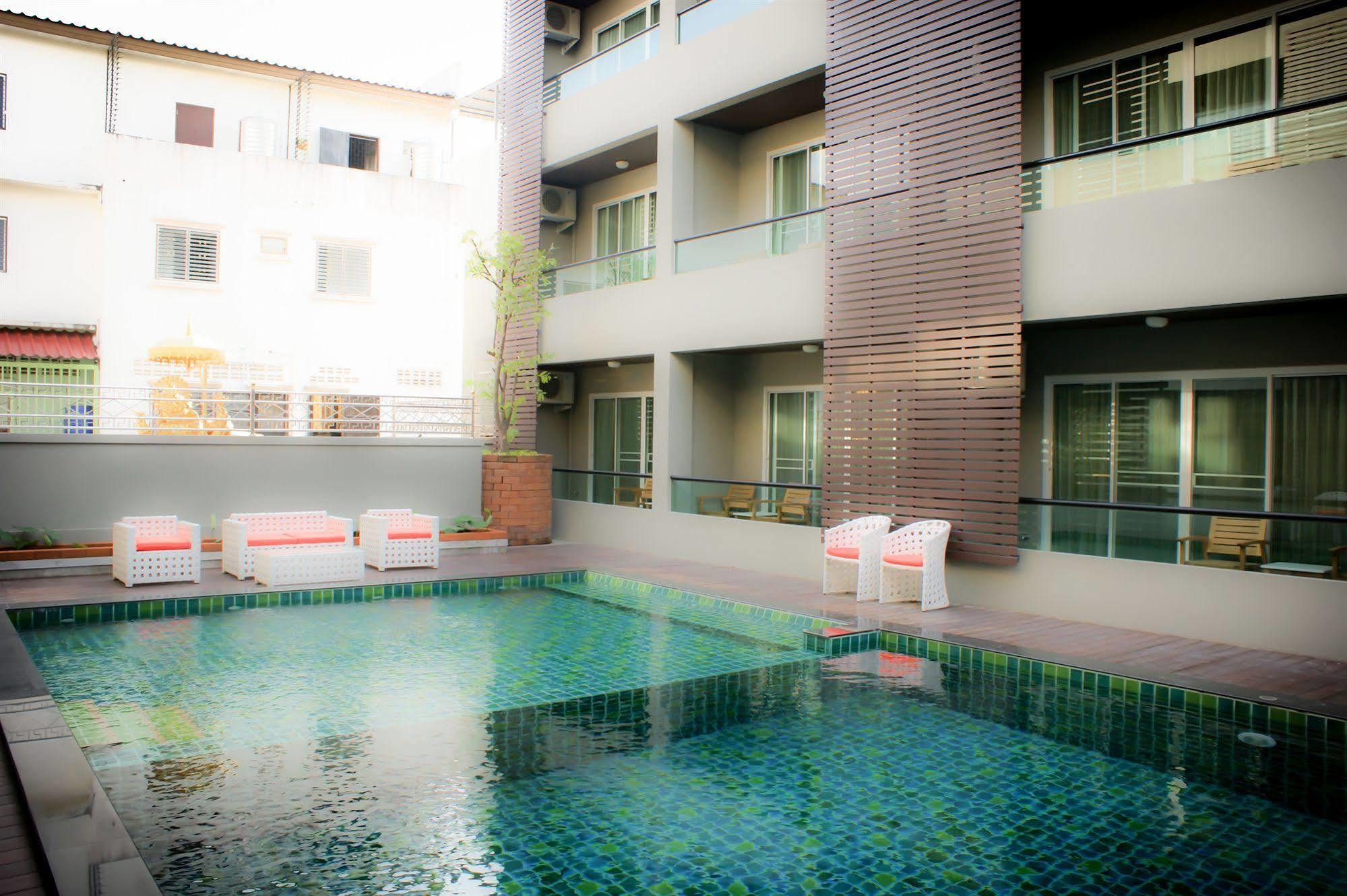 Double D Boutique Residence Pattaya Buitenkant foto