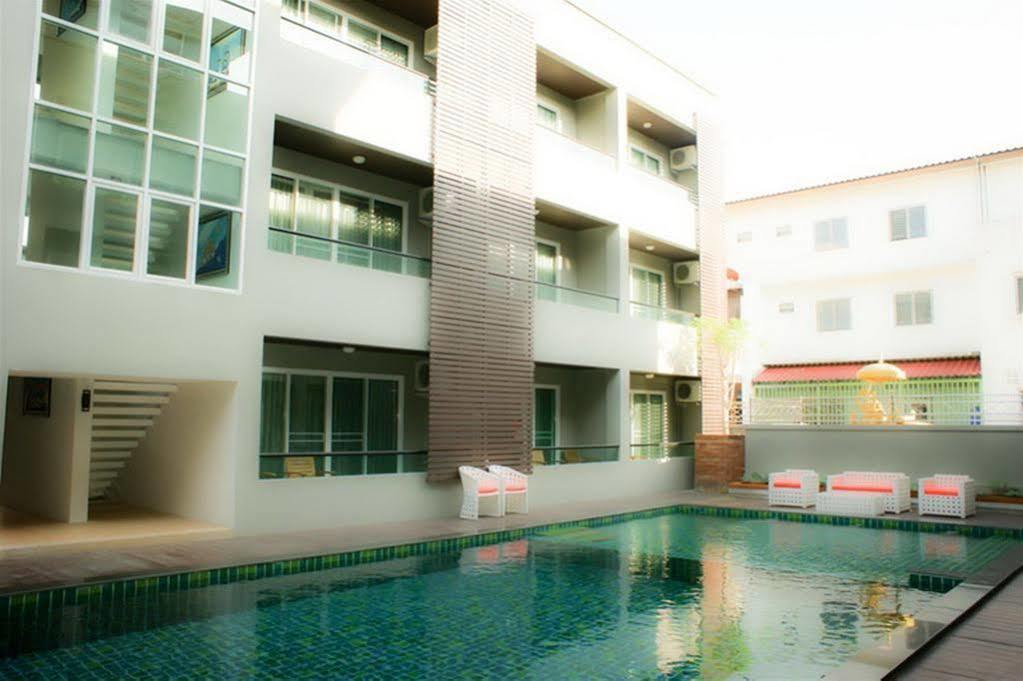 Double D Boutique Residence Pattaya Buitenkant foto